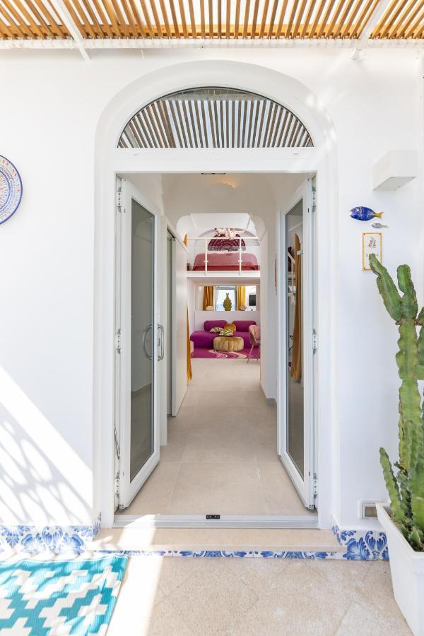 Suite Belvedere Capri Exclusive Rooms Extérieur photo